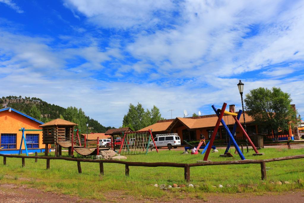 Villa Mexicana Creel Mountain Lodge Exterior photo